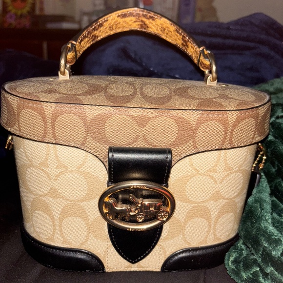 Coach Handbags - COACH top handle bag